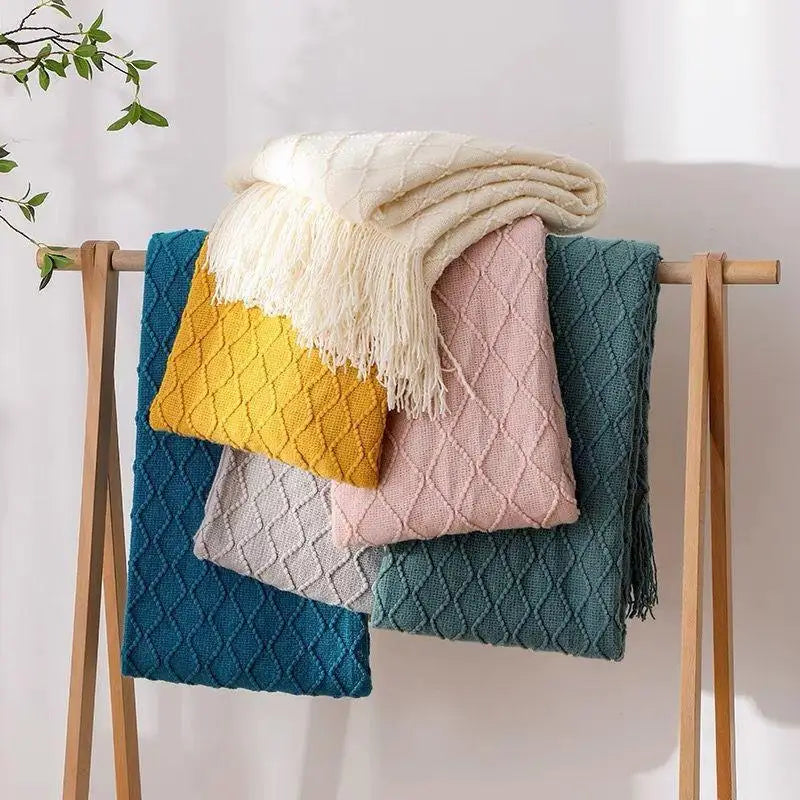 The Cozy Home™ Premium Throw Blanket